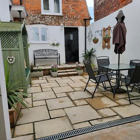 The Coach House Villa Уеймут Екстериор снимка